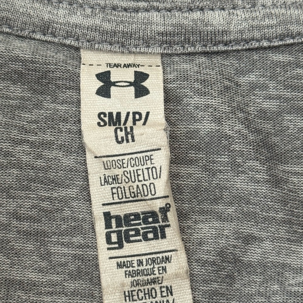 Under Armour T Shirt Women’s Small Gray HeatGear Semi Fitted V Neck Short Sleeve - Picture 3 of 8